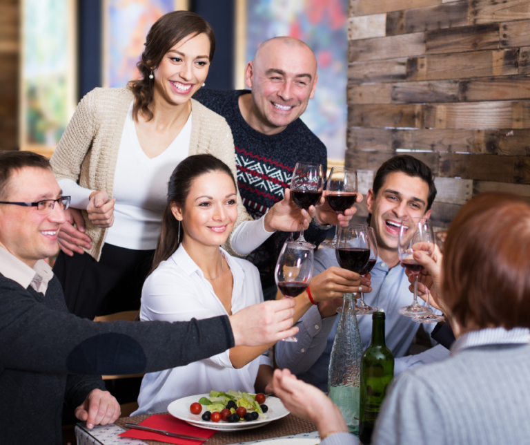 Pot de départ - Repas convivial autour d'un buffet - CRIOR